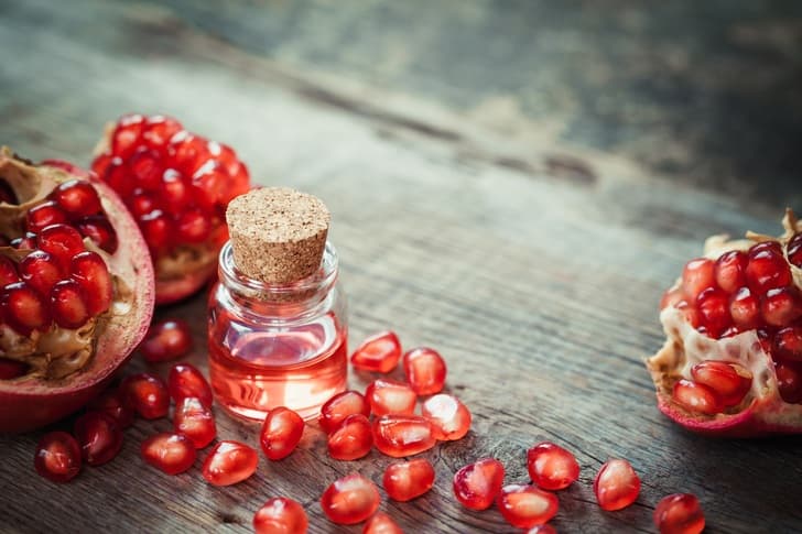 تصویر 3 از خرید و قیمت روغن هسته انار + فروش صادراتی